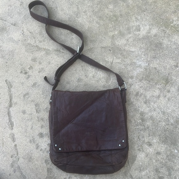 PERLINA New York Brown Distressed Leather Crossbody Purse - Picture 2 of 9